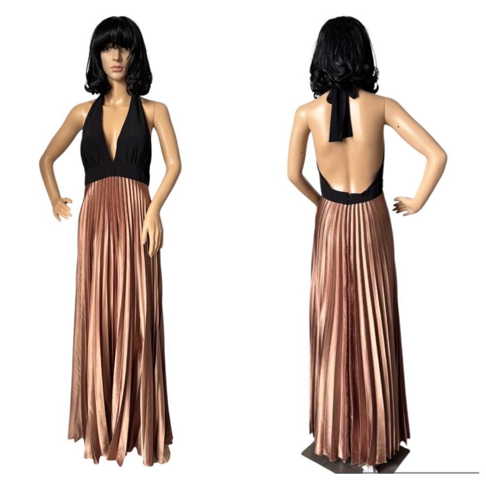 Betsy & Adam formal Black Halter neck dress Shimmering gold pleated skirt 10